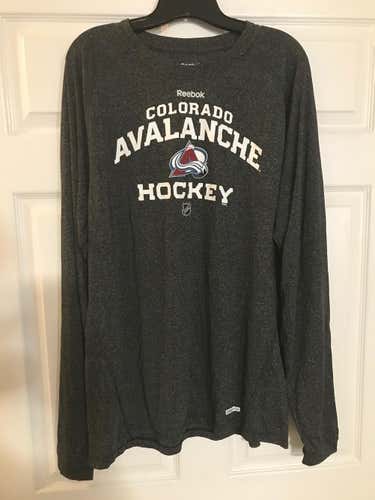 Colorado Avalanche Reebok locker room Speedwick shirt Used Adult XL