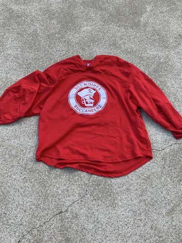 Used Goalie Cut Jersey Pro Stock Des Moines Buccaneers