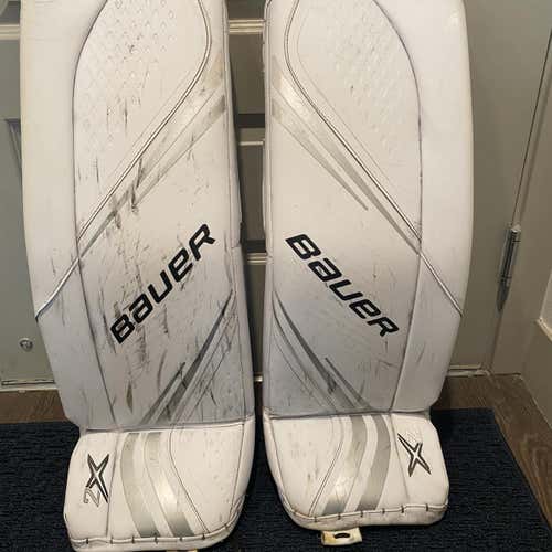 White Intermediate 32" Bauer Vapor 2X Goalie Leg Pads
