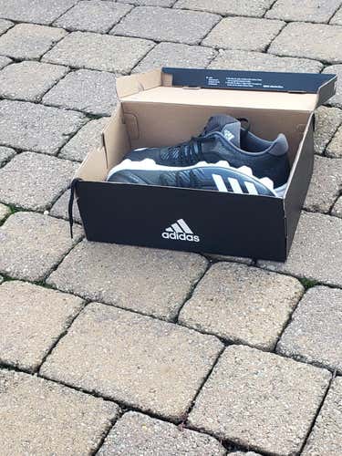Black New Men's Size 10 (Women's 11) Molded Cleats Adidas Low Cut