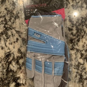 New UNC Issued STX Clinch Gloves - Large