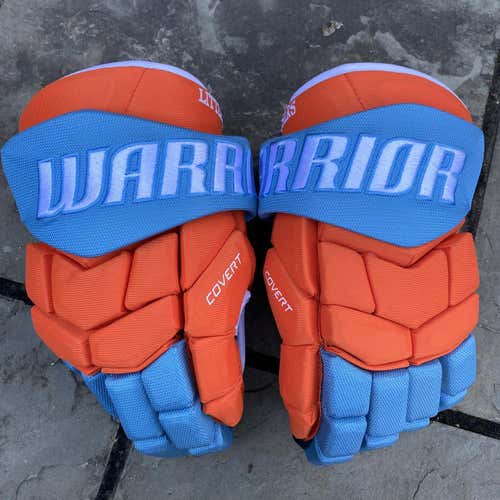 New Little Caesars 14" Gloves