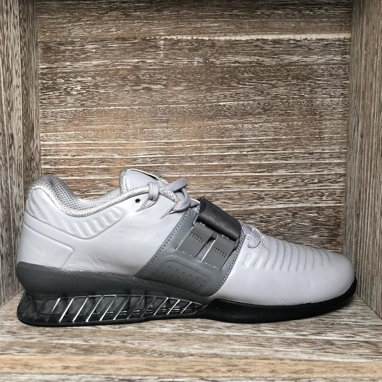 nike romaleos 3 size 12