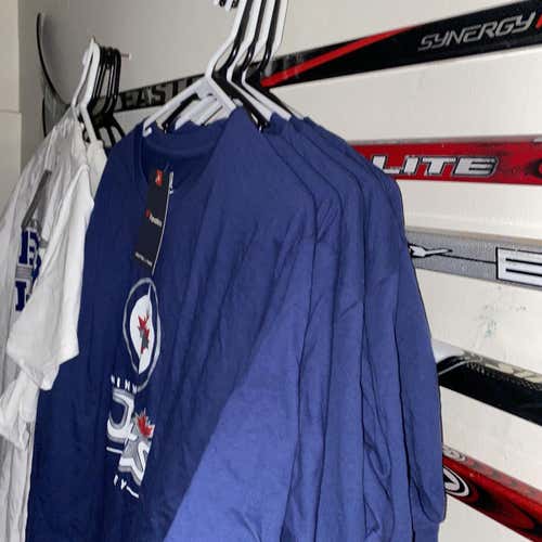 Huge Lot of 11 NEW Winnipeg Jets Fanatics T-Shirts