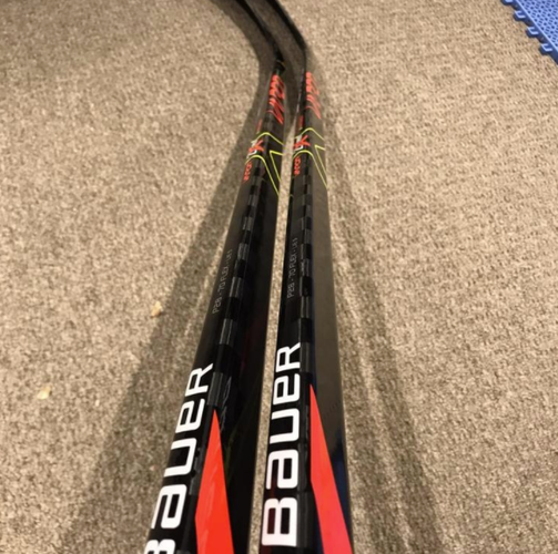 NEW 2 pack Bauer 2X PRO - RH P28 70flex (65")