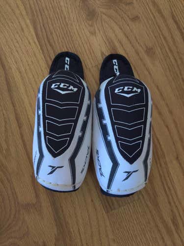 CCM 1052 Tacks Elbow Pads Junior