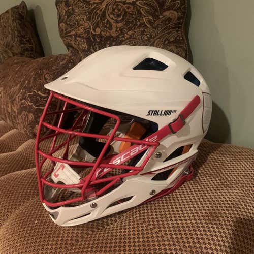 Cornell STX Stallion Helmet