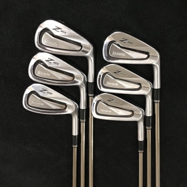 Men's Right Handed Z 565 Regular Flex Graphite Shaft Iron Set
