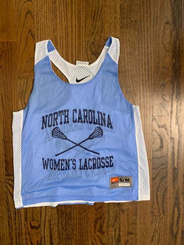 UNC Women’s Lacrosse Reversible Practice Pinny