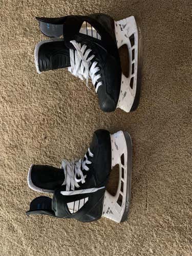 Senior True Pro Custom Regular Width Pro Stock Size 6.5 Hockey Skates