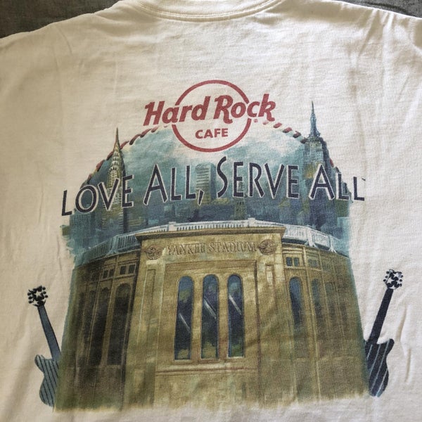 Hard Rock Cafe Yankee Stadium Blue T Shirt Large