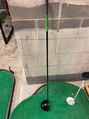 Men's Right Handed Razor Fit Tour Authentic Stiff Flex 9.5 Loft Driver