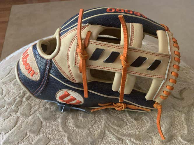 NWOT 2020 Wilson A2000 JA27 Jose Altuve Gameday Model Infielder's Glove 11.5"