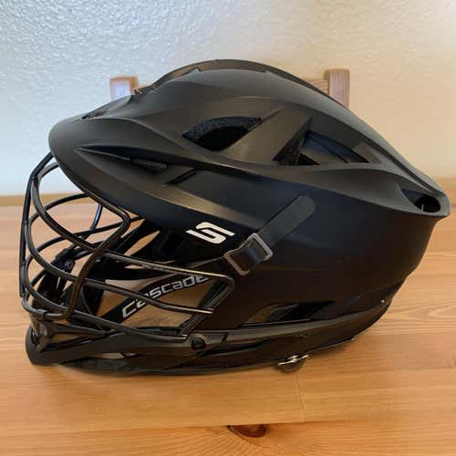 Like New Murdered Out Cascade S(Matte Black)