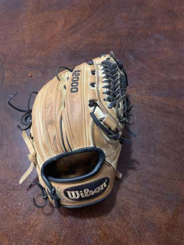 Used Pitcher's A2000 11.75" Baseball Glove