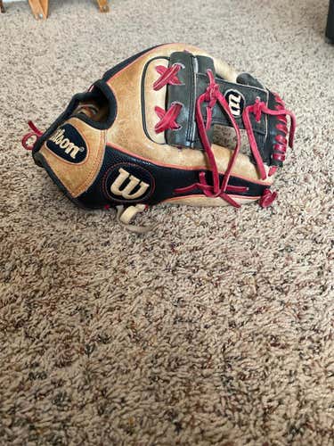 Black Used Infield A2000 11.5" Baseball Glove
