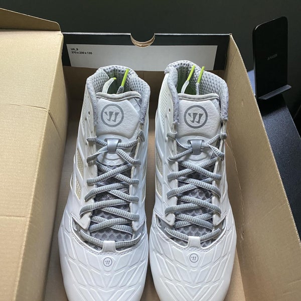 BRAND NEW Warrior Burn 8.0 Mid Lacrosse Cleat White Men's Size 11
