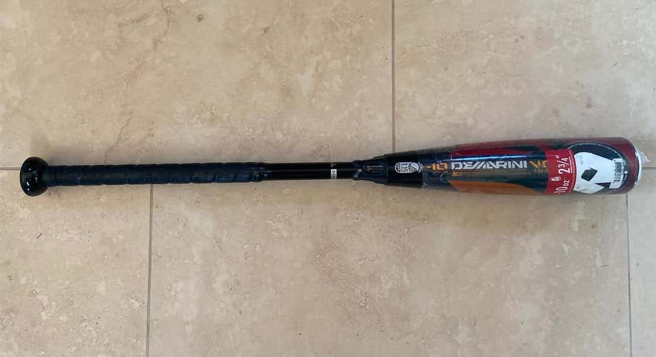 Kid Pitch (9YO-13YO) 2018 Alloy Voodoo Balanced (-10) 18 oz 28" Bat