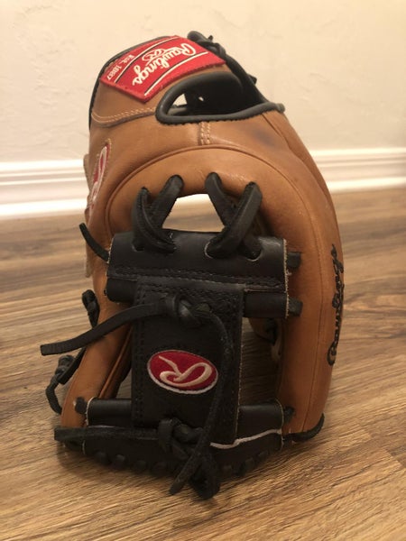 Used Rawlings Right Hand Throw Heart of the Hide Baseball Glove 11.75"
