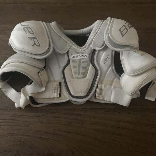 Senior Large Bauer Nexus 1000 Shoulder Pads