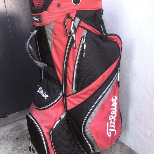 Titleist Lightweight Cart/Carry Golf Bag // BARELY USED!!