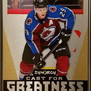 2018-19 UD Synergy NATHAN MACKINNON GOLD Cast For Greatness Metal Card #4/10