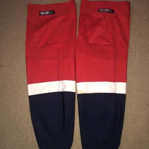 Jay Beagle Washington Capitals Game Used Home Hockey Socks Mismatch Size XL