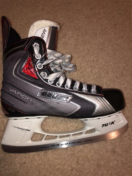 Senior Bauer X50 Regular Width Size 7 Hockey Skates
