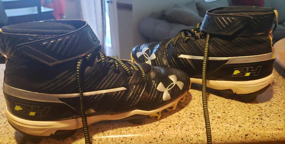 U/A Russ Harpers Black Used Men's Size 8.0 Molded Cleats Under Armour High Top