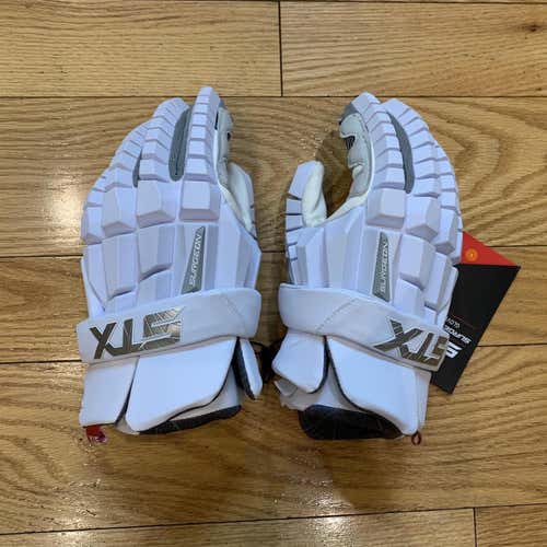 NWT STX Surgeon RZR Lacrossegloves.  Large.