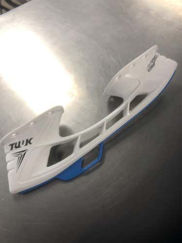 Size 272 Bauer Lightspeed Edge Right Holder