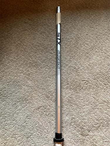 Used STX Surgeon SCI-TI Shaft with Maverick Butt End