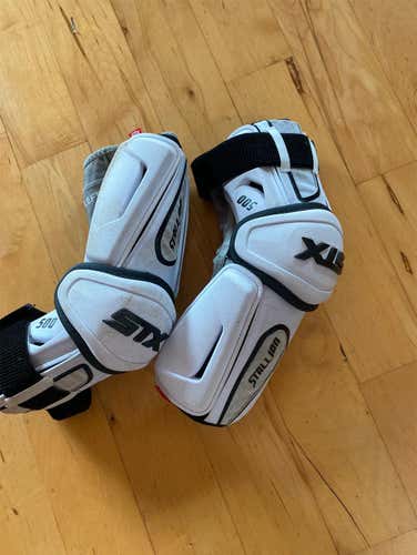 Medium STX Stallion 500 Arm Pads