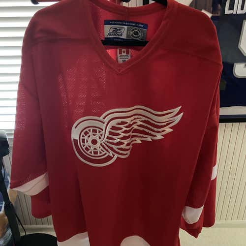 Red Wings Unisex 56 Bertuzzi Reebok Pro Stock Jersey