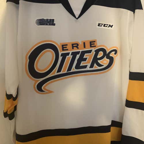NEW Erie Otters Away CCM MiC Jersey (Size Medium)