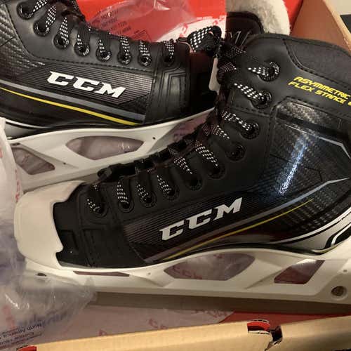 Senior CCM Tacks 9060 Regular Width Size 8 Hockey Goalie Skates