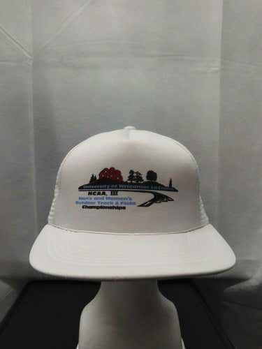 Vintage 1986 DIII Track And Field Championship Wisconson-Larcosse NCAA Hat