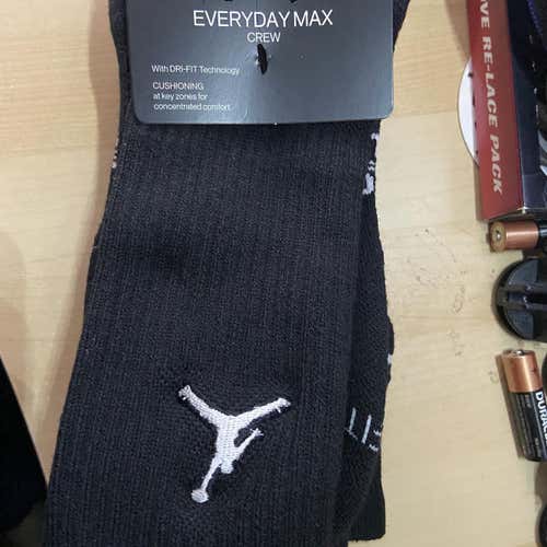 NWT Jordan 3 Pack Mens Black Socks