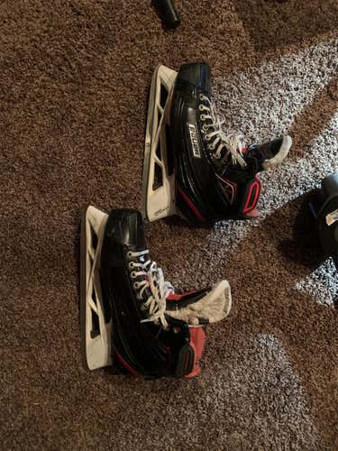 Senior Bauer Vapor 1X Regular Width Size 11 Hockey Goalie Skates