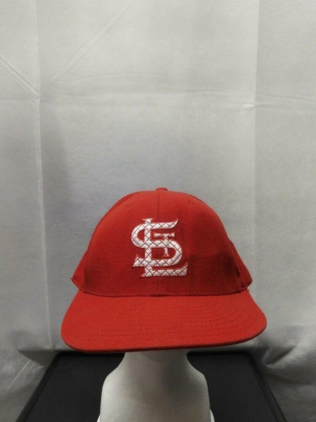 St Louis Cardinals Hat Baseball Cap Fitted 7 5/8 New Era Vintage