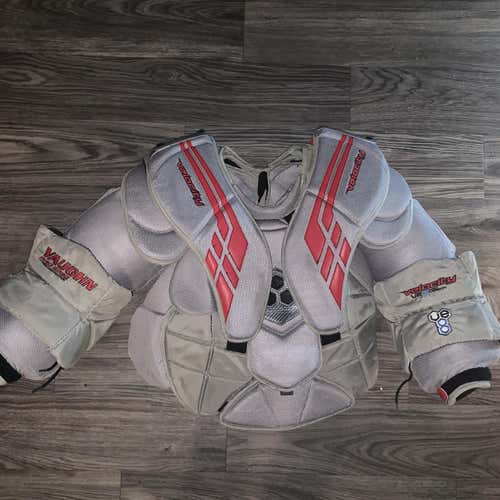 Senior Small Vaughn Velocity VE8 Pro  Goalie Chest Protector