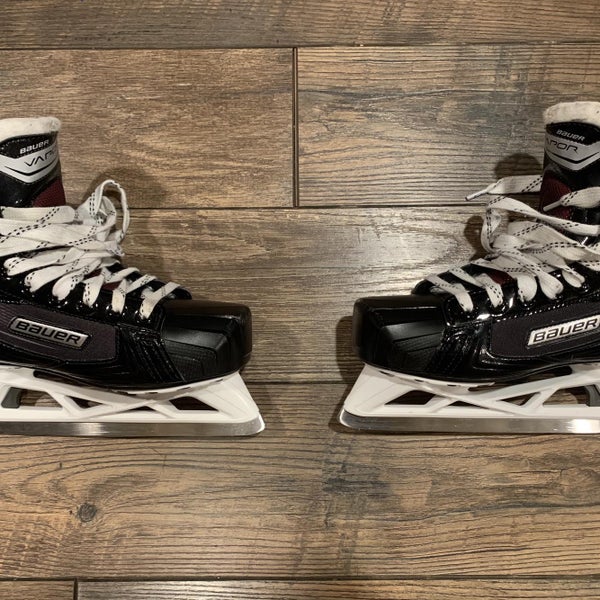 Junior Bauer Vapor X700 Regular Width Size 5 Hockey Goalie Skates