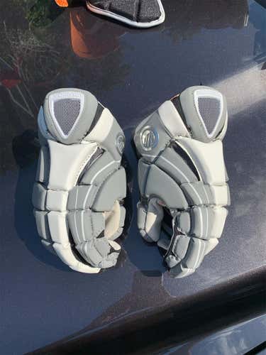 White New Player's Maverik Rome RX 12" Lacrosse Gloves