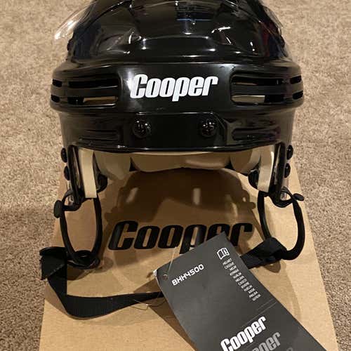 (NEW) COOPER MEDIUM BLACK 4500 HELMET