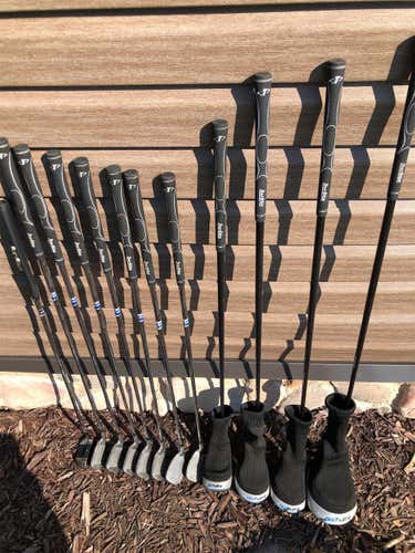 Tour Edge Complete Set Used