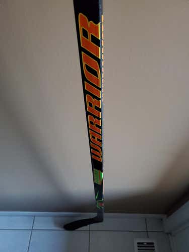 Used Senior Warrior Right Handed Dolomite Grip Hockey Stick Pro Stock