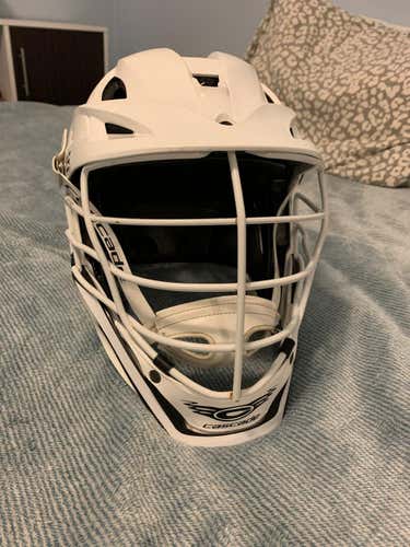 GC White Cascade S Helmet