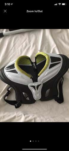Lacrosse Large  Shoulder Pads