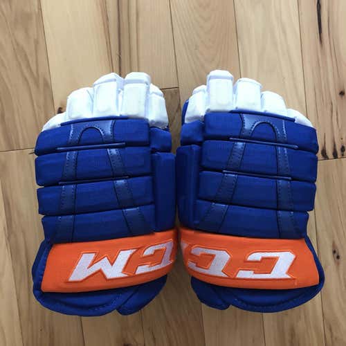 Islanders Used Senior CCM Pro Model Gloves 14" Pro Stock HG 96