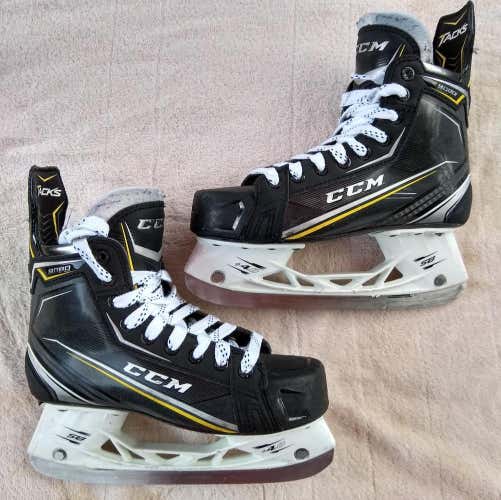 CCM Tacks 9080 Skates, sz 5.5
